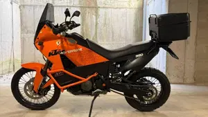 KTM 990 Adventure (2009 - 11) 