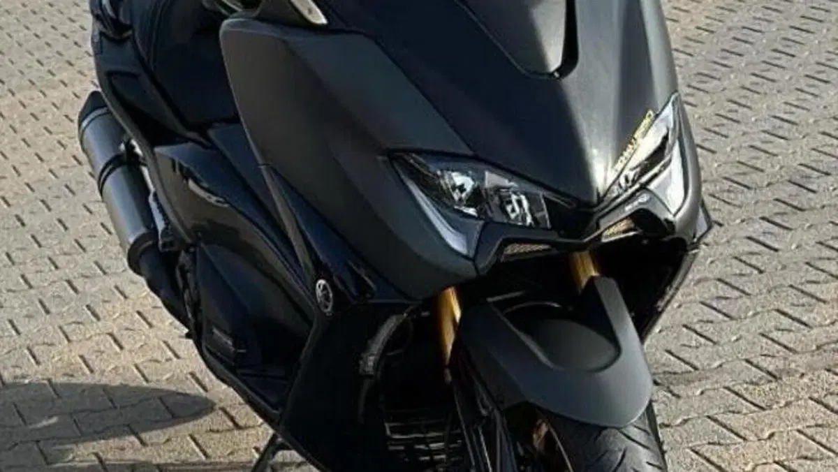 Yamaha T-Max 560 Tech Max (2020) 