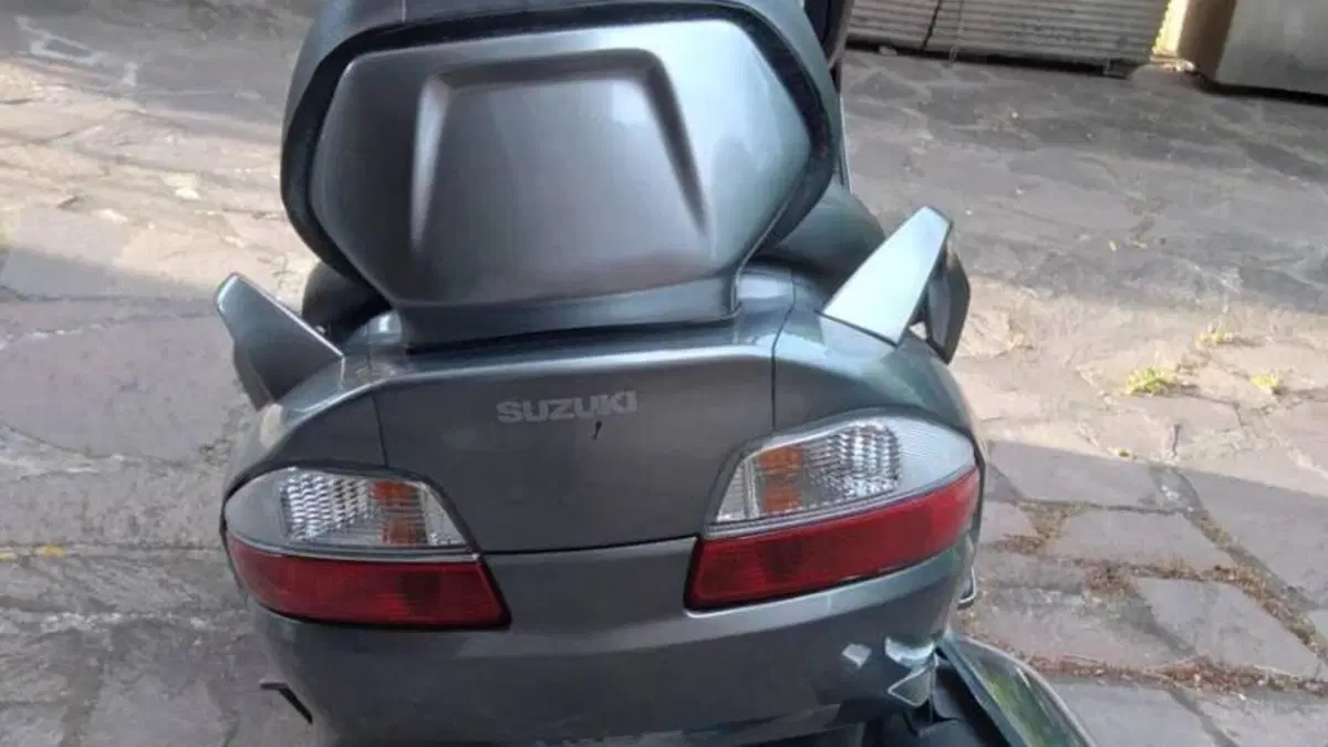 Suzuki Burgman AN 650 Executive ABS (2006 - 12)  (3)