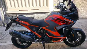KTM 1290 Super Adventure S (2022 - 25)  (2)