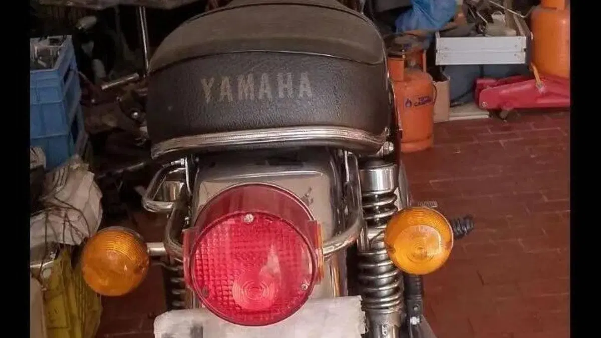 Yamaha   (3)