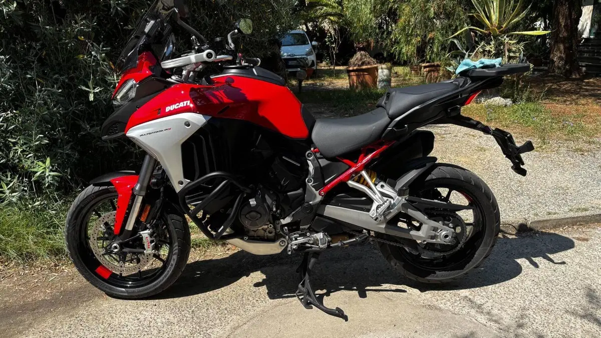 Ducati Multistrada V4 (2021 - 24)  (2)