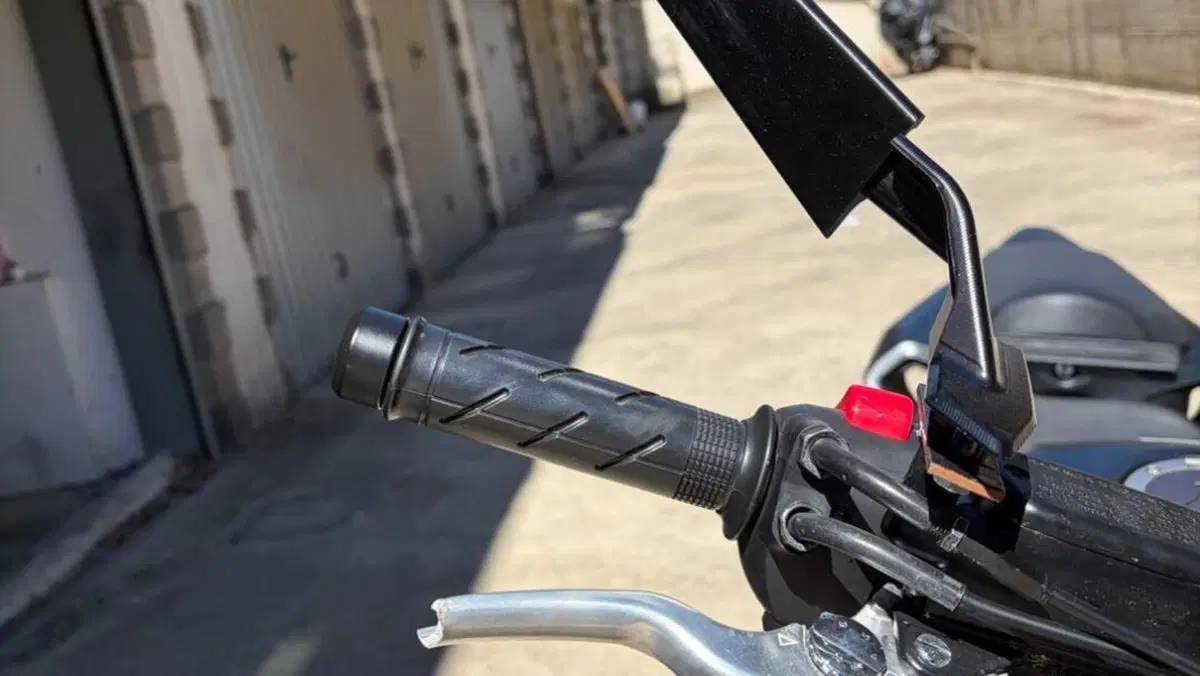 Honda CB 500 Hornet (2024 - 25)  (5)