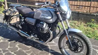 Moto Guzzi V7 Special (2021 - 24) usata