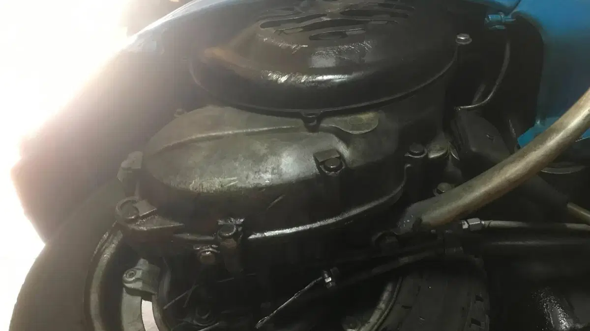 Piaggio Vespa 50 Special  (8)