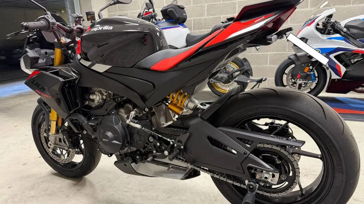 Aprilia Tuono 660 Factory (2025 - 26)  (2)