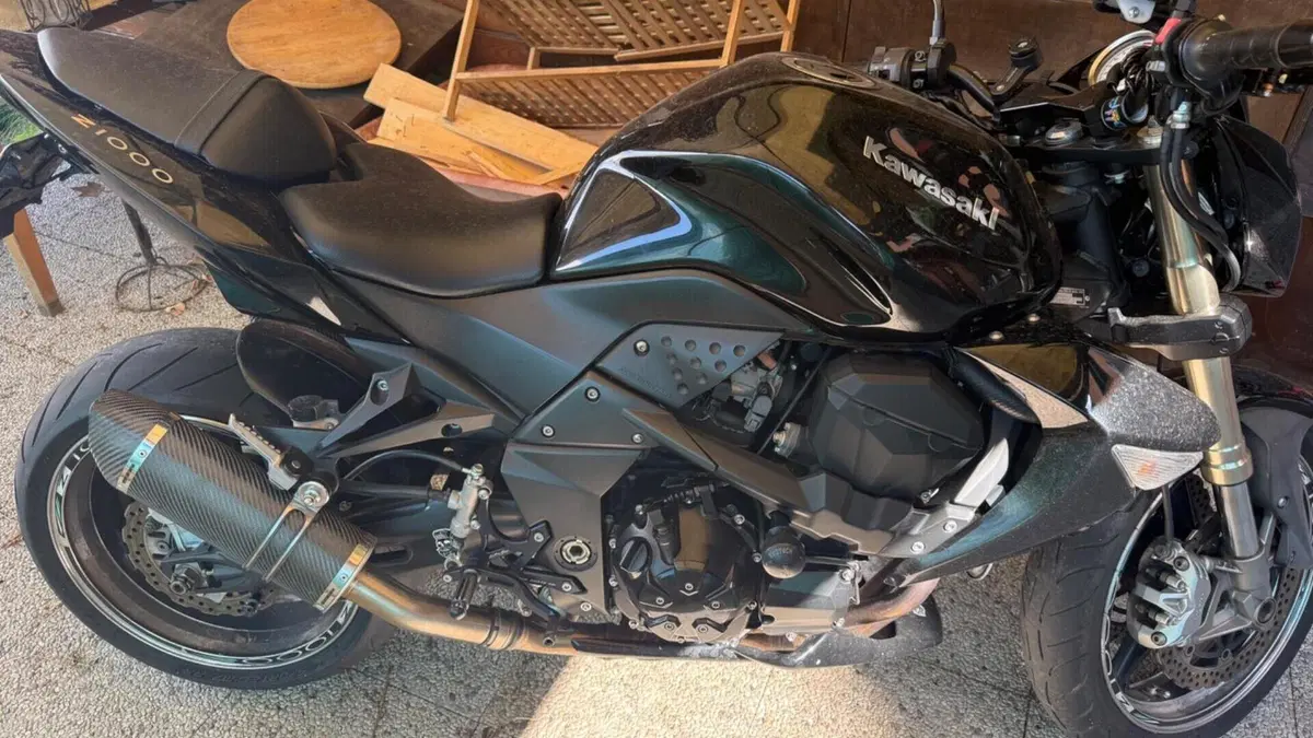 Kawasaki Z 1000 (2007 - 09)  (4)