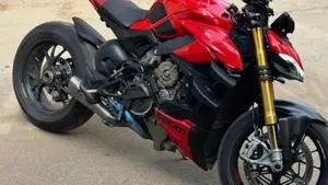 Ducati Streetfighter V4 S (2023 - 24)  (3)