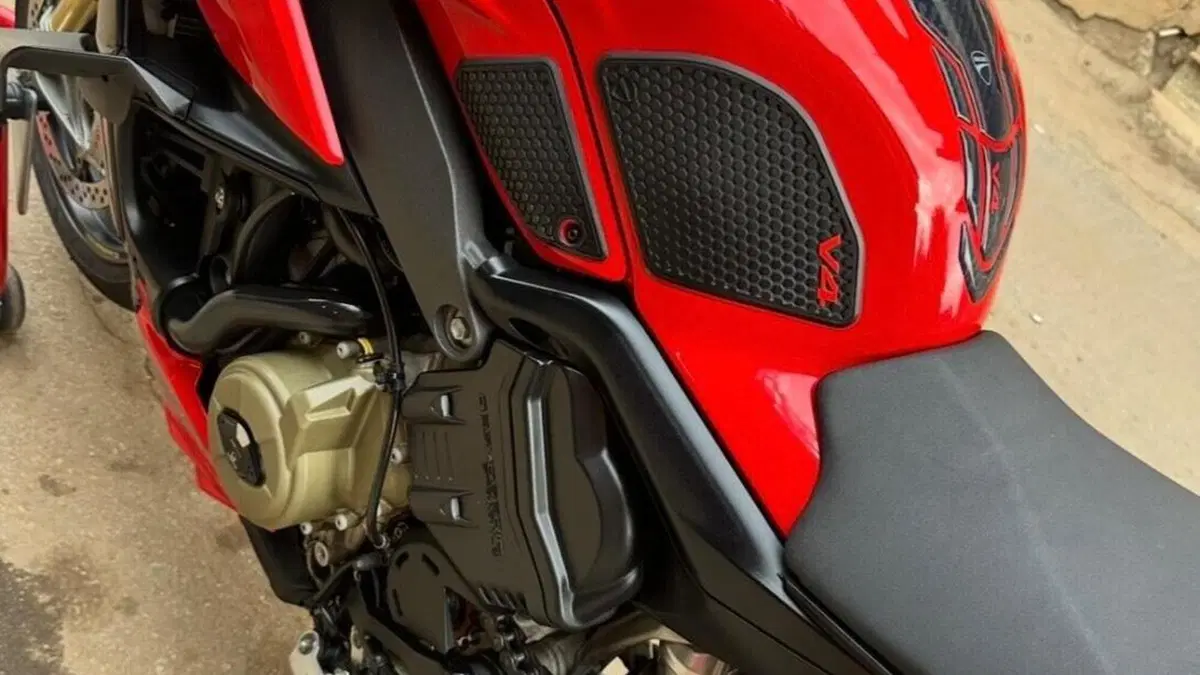 Ducati Streetfighter V4 S (2023 - 24)  (6)