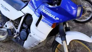 Honda   (4)