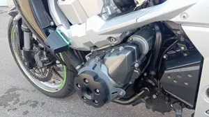 Kawasaki Z 750 (2007 - 14)  (6)