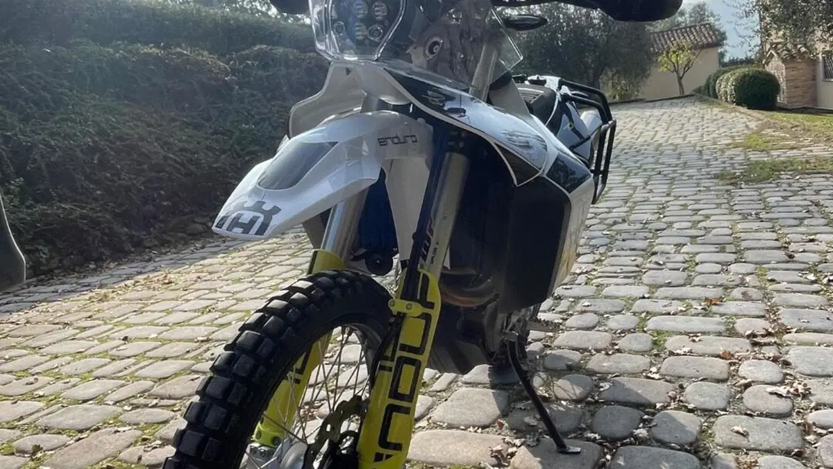 Husqvarna 701 Enduro LR (2020)  (3)