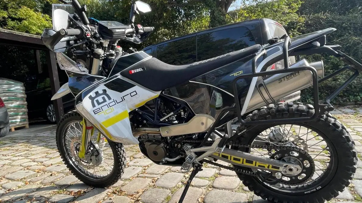 Husqvarna 701 Enduro LR (2020)  (4)