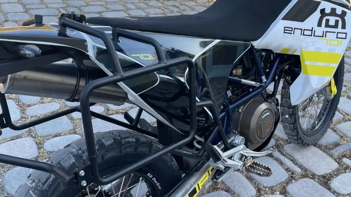 Husqvarna 701 Enduro LR (2020)  (9)