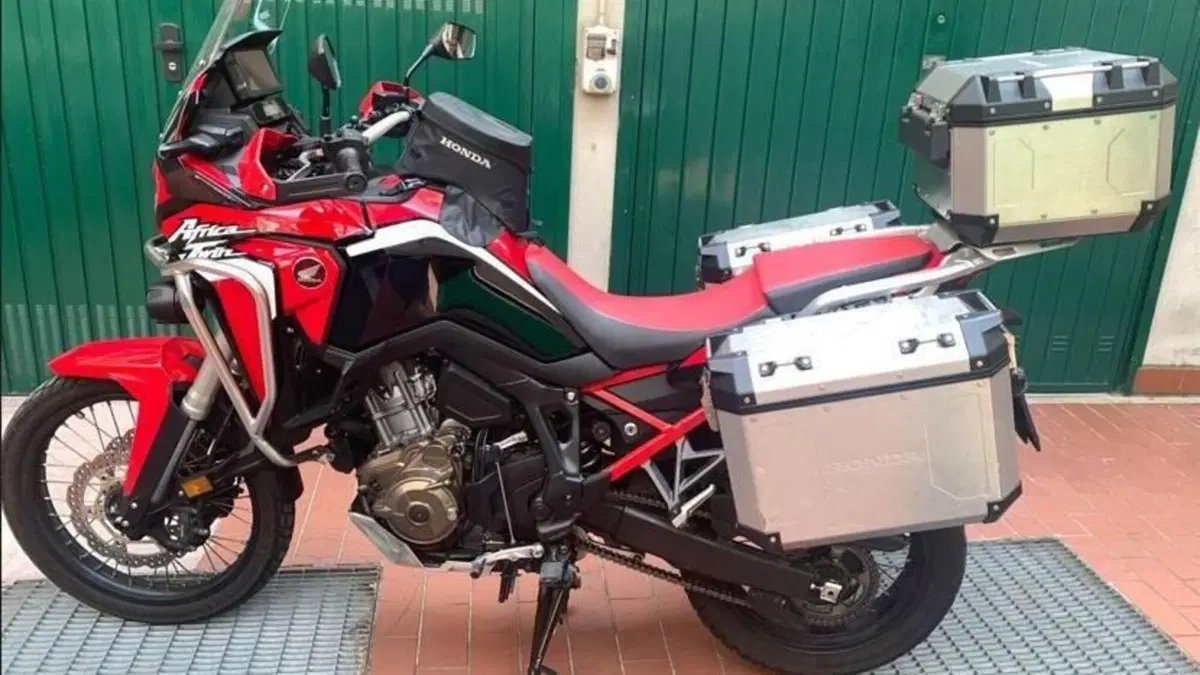 Honda Africa Twin CRF 1100L Travel Edition (2020 - 21)  (3)