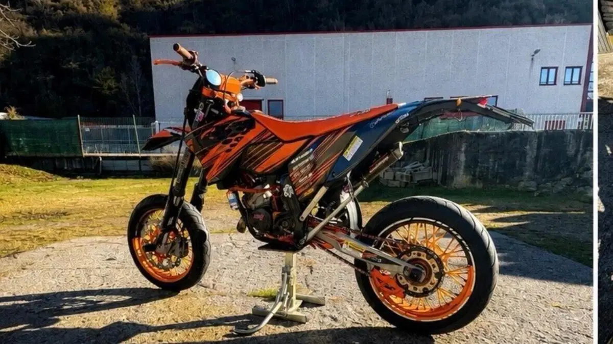 KTM 125 EXC (2010)  (3)