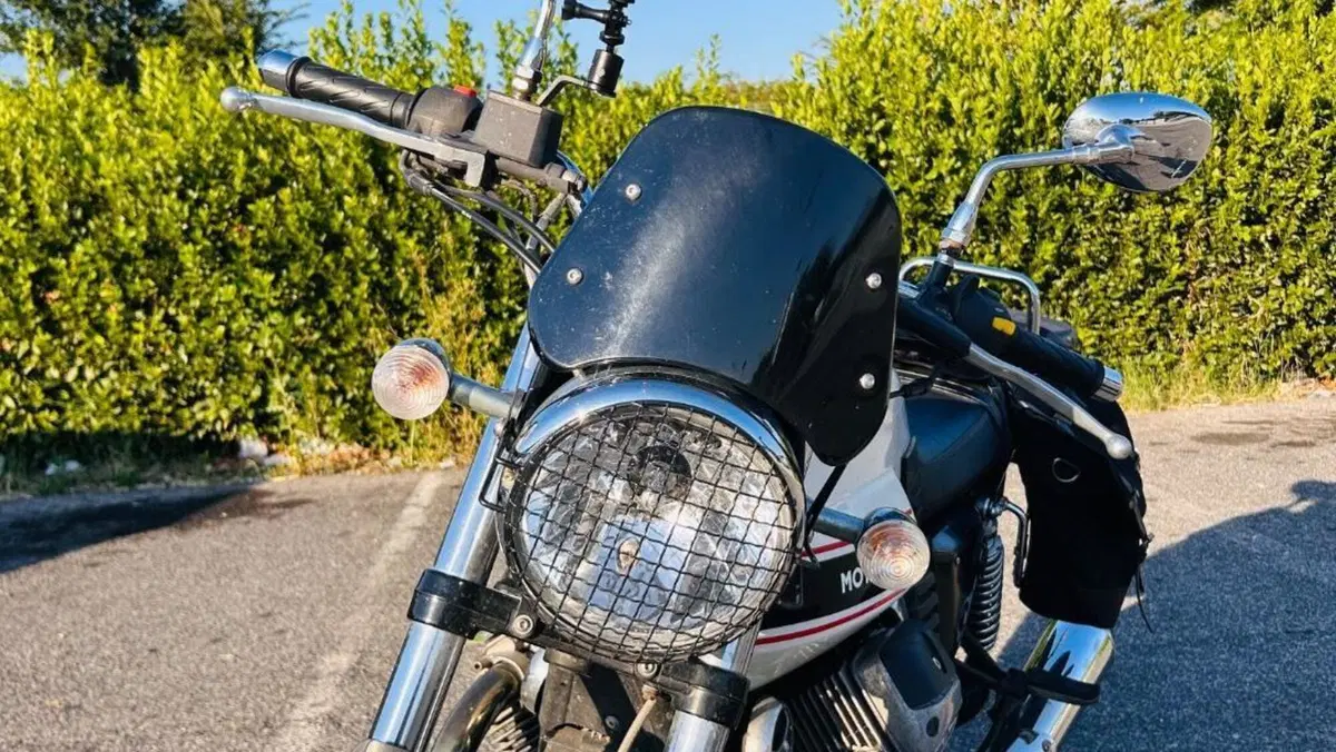 Moto Guzzi V7 Classic (2008 - 12)  (4)