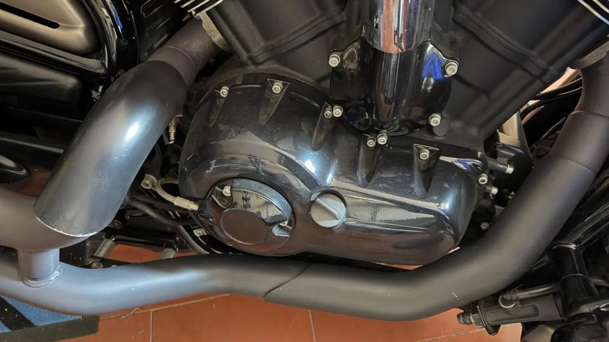 Harley-Davidson 1250 V-Rod Muscle (2009 - 17) - VRSCF  (9)