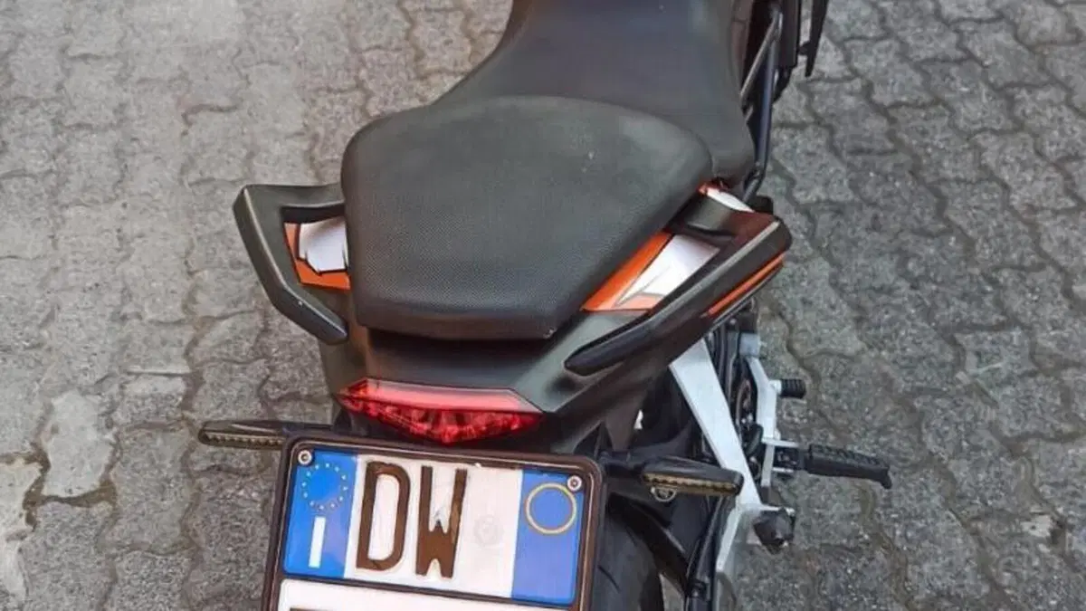 KTM 125 Duke  (7)