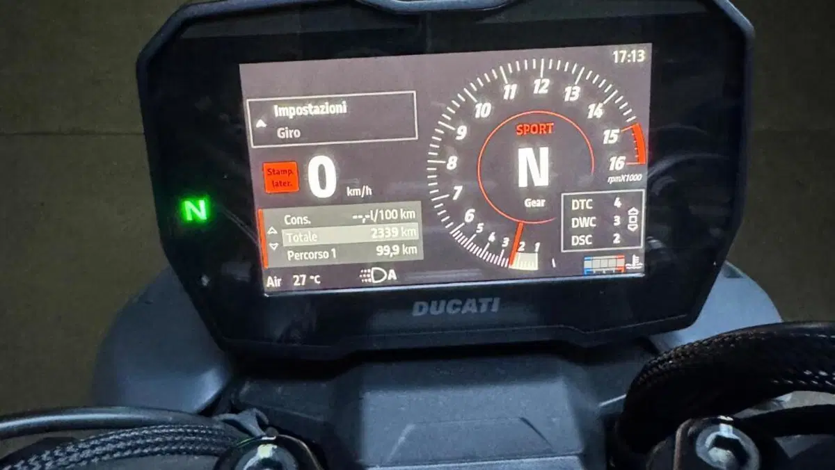 Ducati Streetfighter V4 (2023 - 24)  (6)