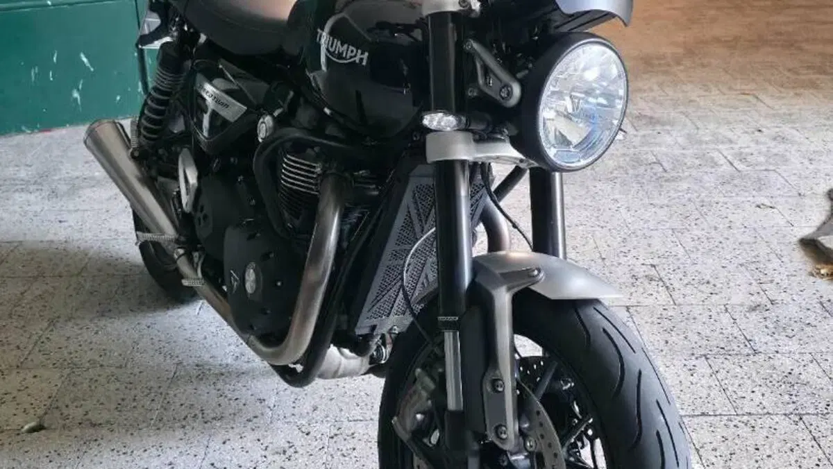Triumph Speed Twin 1200 (2021 - 24) 