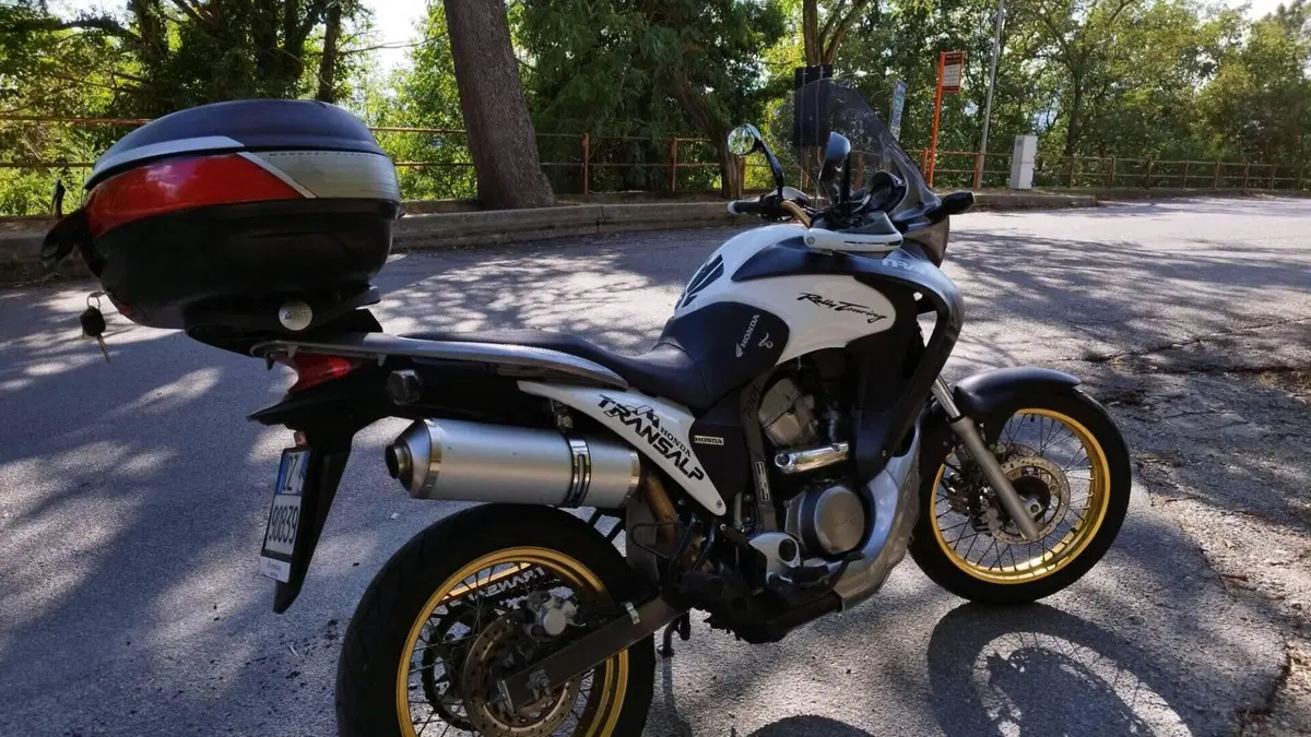 Honda Transalp XL 700 V (2007 - 2013)  (5)