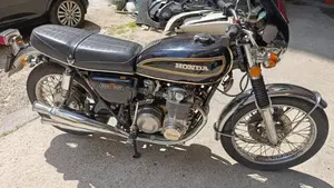 Honda   (2)