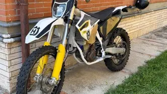 Husqvarna FE 250 (2014) usata