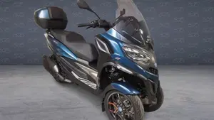 Piaggio MP3 530 ABS Hpe (2023 - 24)  (2)