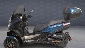Piaggio MP3 530 ABS Hpe (2023 - 24)  (3)