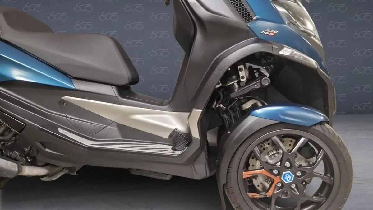 Piaggio MP3 530 ABS Hpe (2023 - 24)  (6)