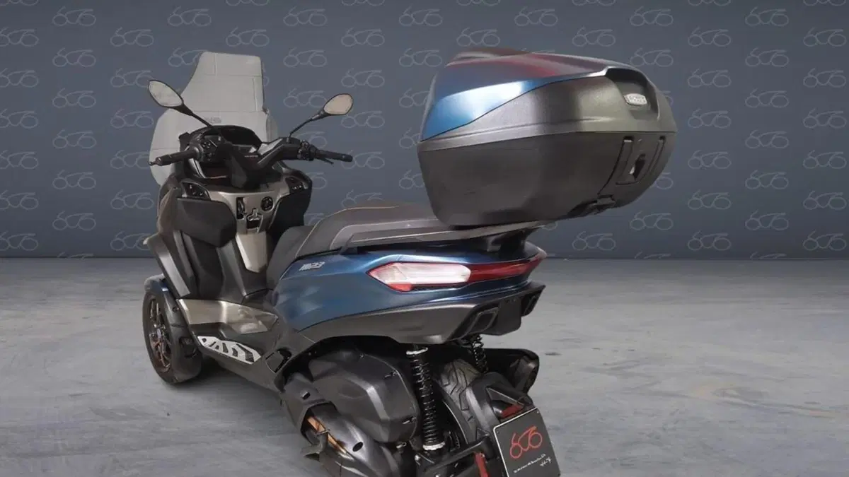 Piaggio MP3 530 ABS Hpe (2023 - 24)  (4)