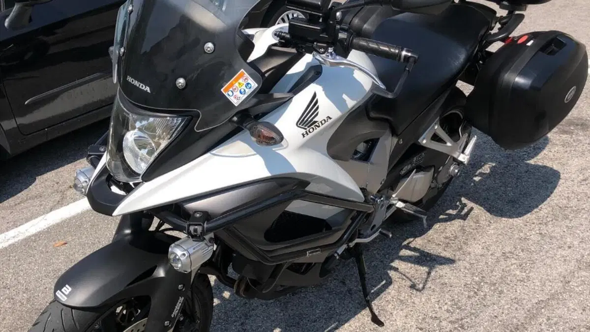 Honda Crossrunner ABS (2010 - 14)  (2)