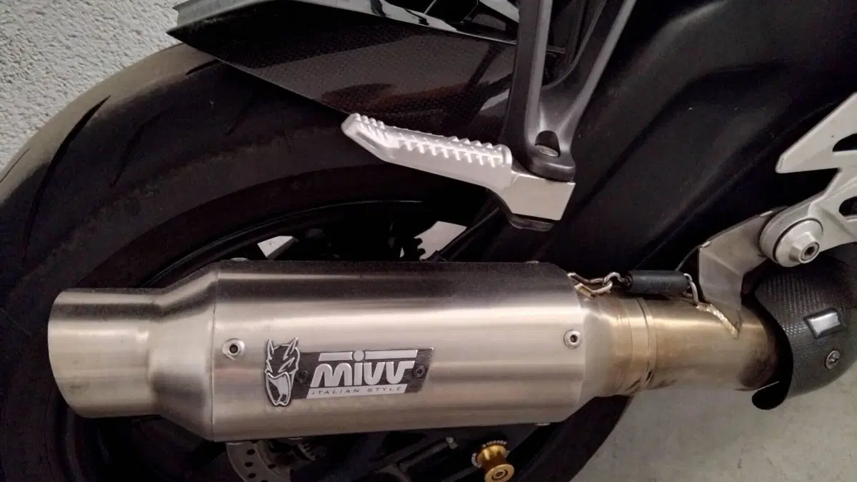 Bmw S 1000 R (2014 - 16)  (3)