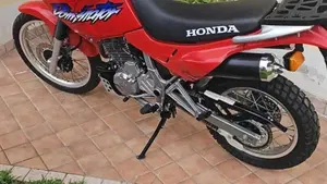 Honda NX 650 Dominator (1996 - 02)  (6)