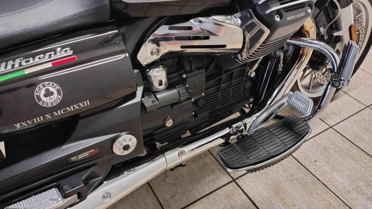 Moto Guzzi California 1400 Touring (2017 - 20)  (4)