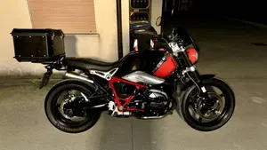 Bmw R nineT Scrambler (2021 - 24)  (2)