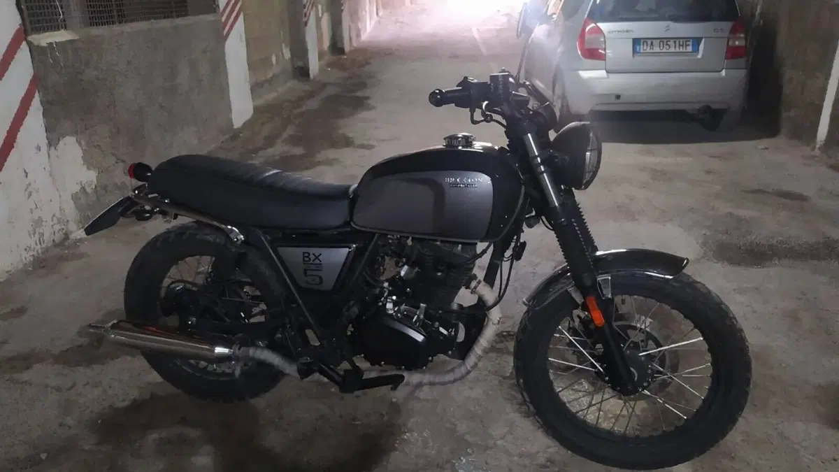 Brixton Motorcycles BX 125 Cafè Racer (2017 - 19)  (2)