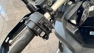Honda X-ADV 750 DCT (2021 - 24)  (4)