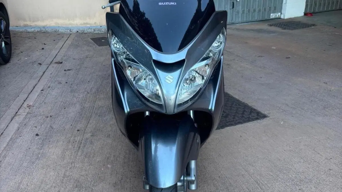Suzuki Burgman AN 400 (2008 - 13)  (2)