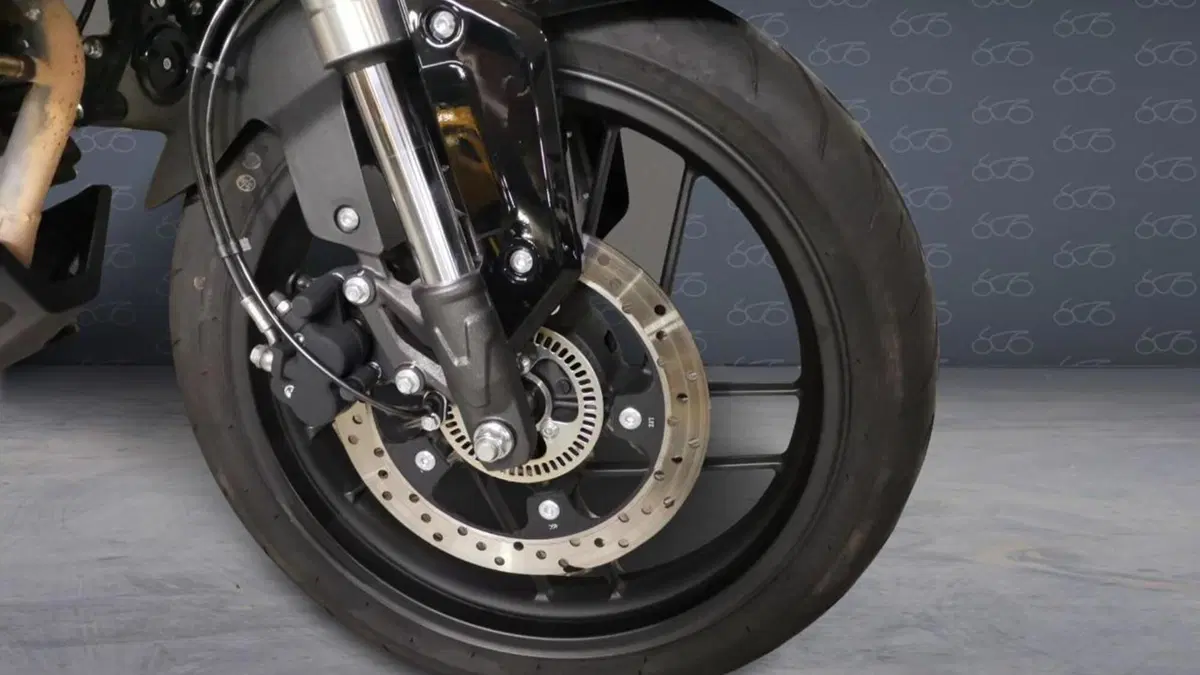 Voge Brivido 125R (2023 - 26)  (6)