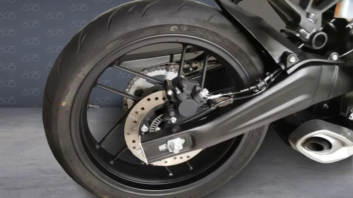 Voge Brivido 125R (2023 - 26)  (5)