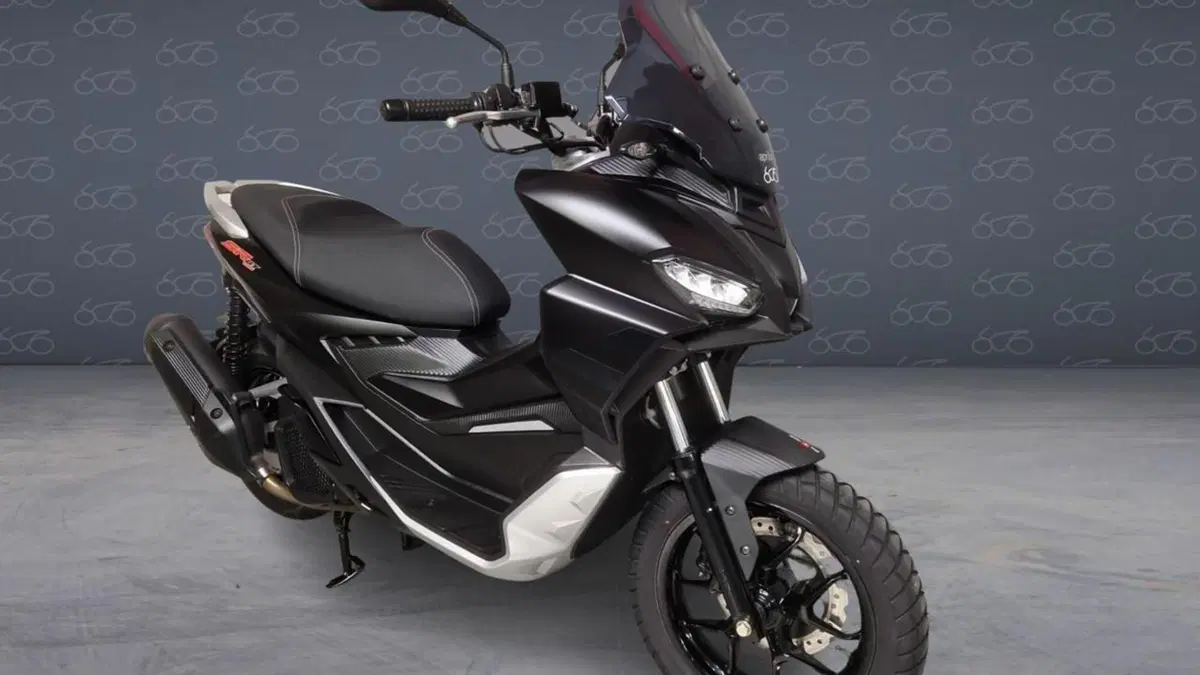 Aprilia SR GT 125 (2022 - 24)  (2)
