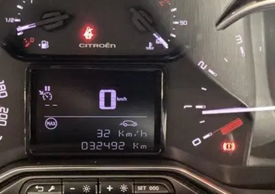 Citroen C3 Aircross BlueHDi 110 S&S Shine (10)