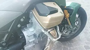 Moto Guzzi V100 Mandello S (2022 - 24)  (4)