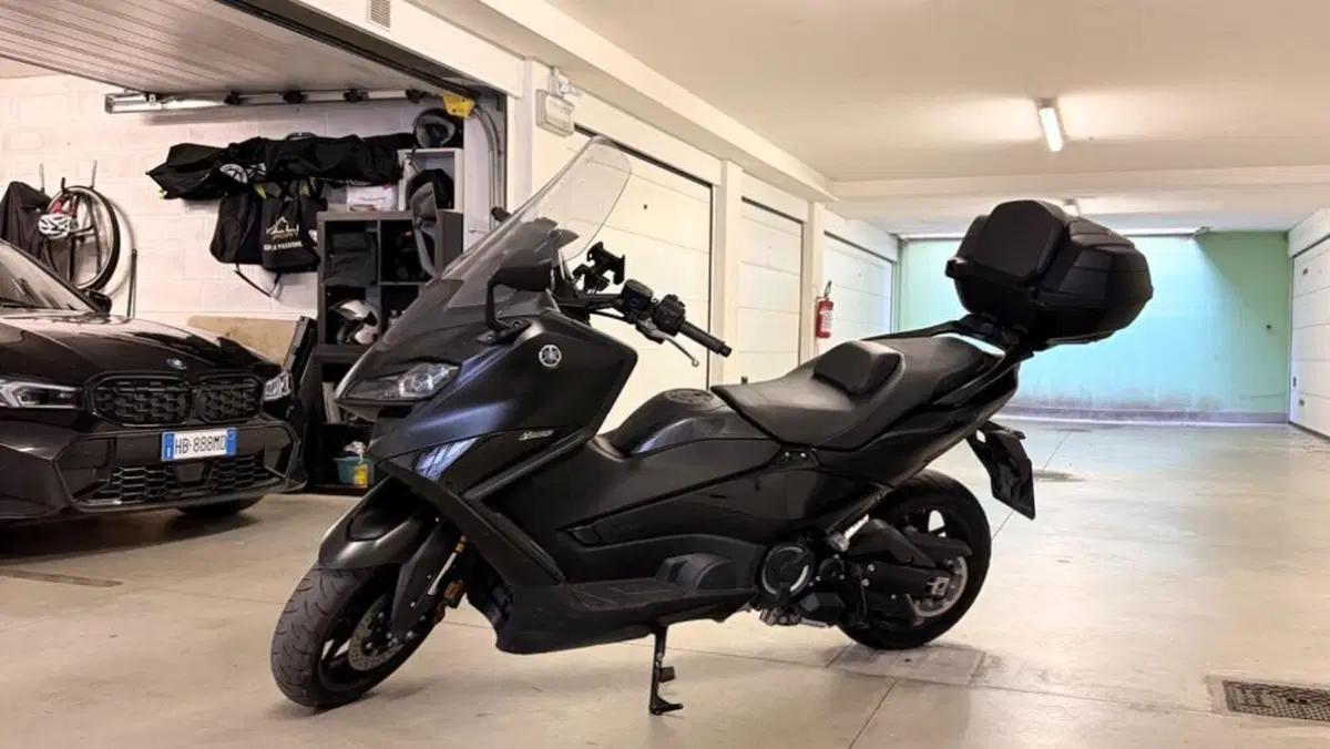 Yamaha T-Max 560 Tech Max (2022 - 24)  (5)