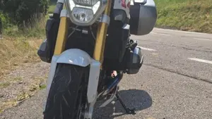 Bmw R 1200 R (2015 - 16)  (2)