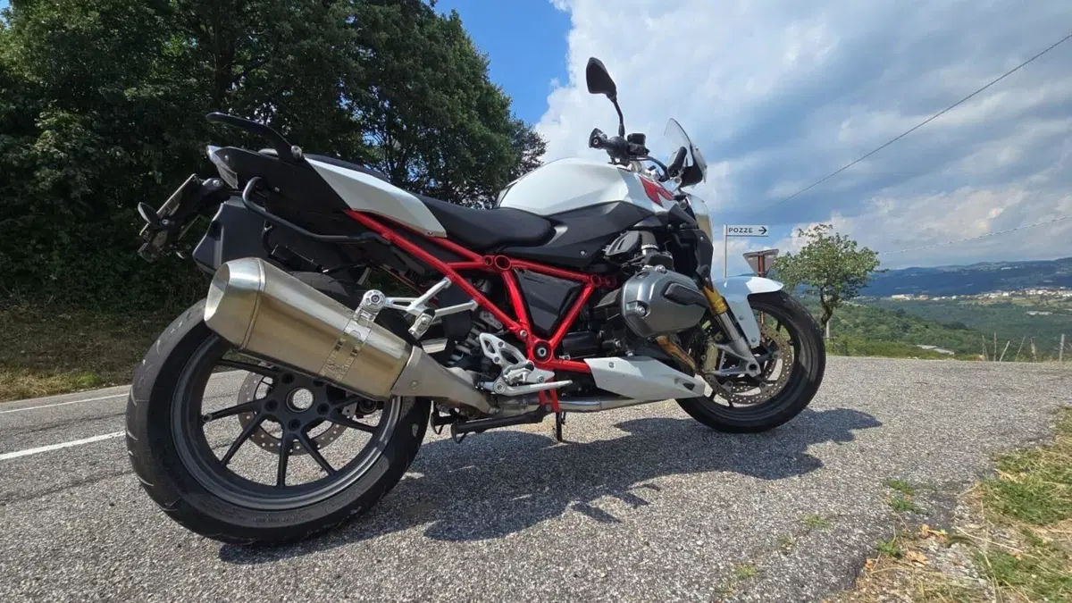 Bmw R 1200 R (2015 - 16)  (4)
