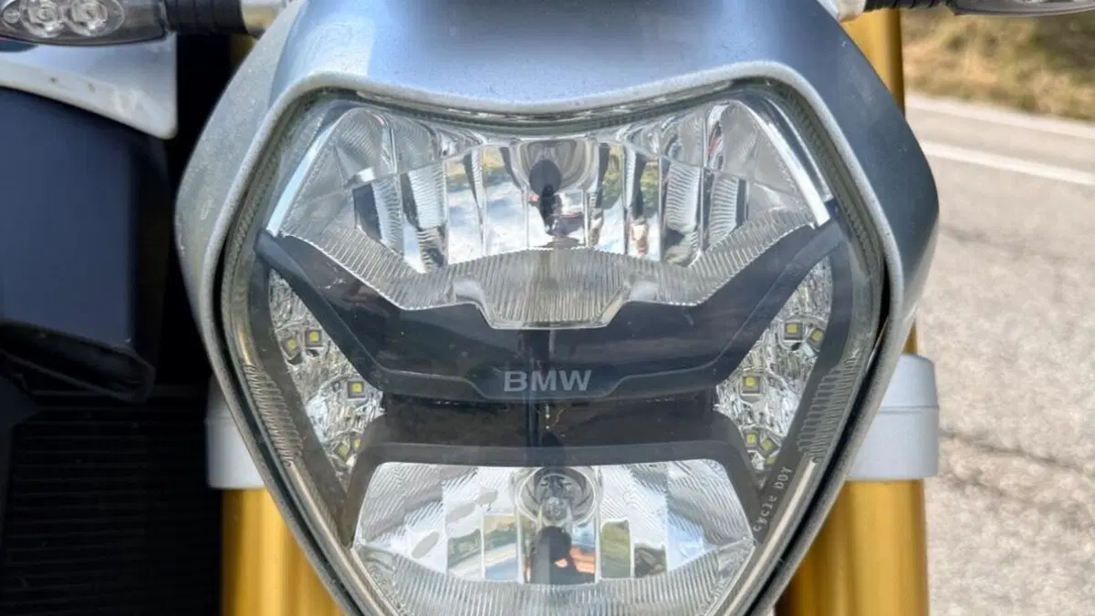 Bmw R 1200 R (2015 - 16)  (8)