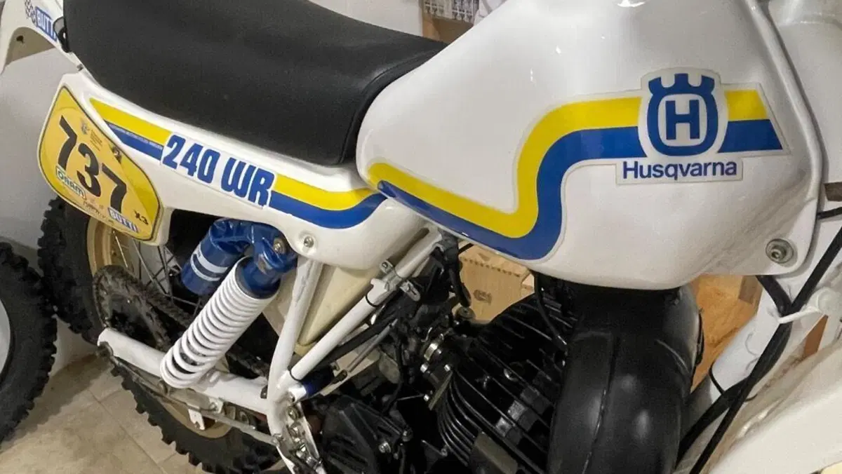 Husqvarna   (5)